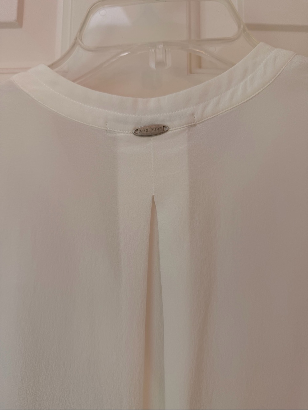 White Silk Sleeveless V-Neck Blouse, Center Gold Metallic Trim by AMS Pure, Sz S - Picture 9 of 14